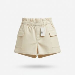 Forever 21 Women's Cream Shorts, Size Large NWT